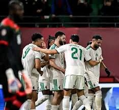 就在今天，哈登带伤出战爆发，达成NBA史上独一无二的纪录