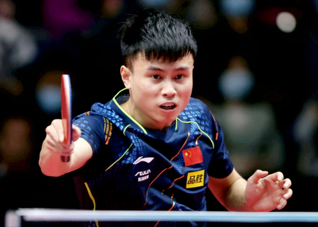 两人均有亮 两人均有亮